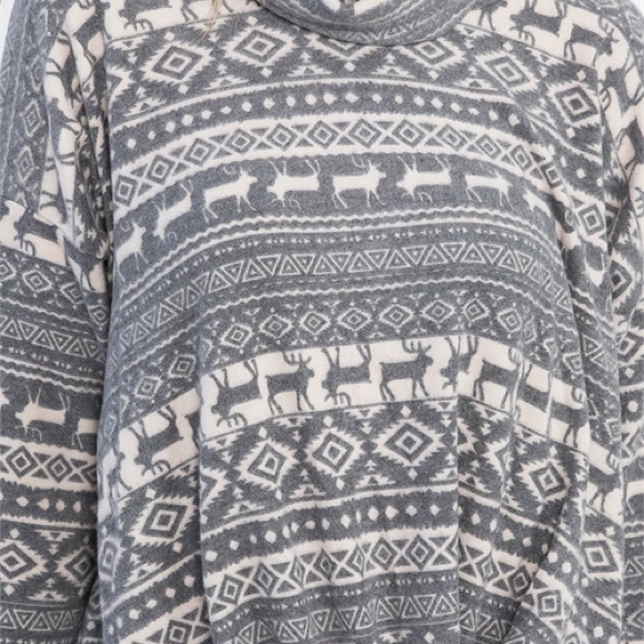 Reindeer Print Long Sleeve Tunic Cowl Neck Front knot top - Picture 11 of 11